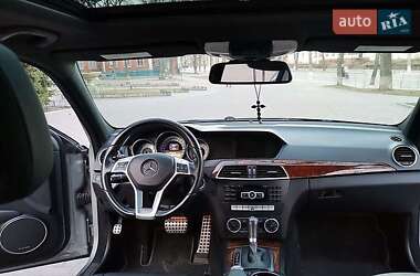 Седан Mercedes-Benz C-Class 2012 в 
