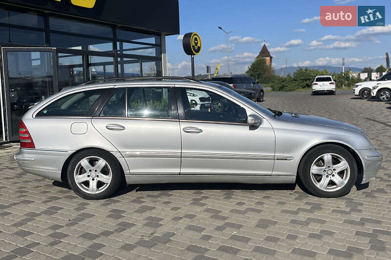 Универсал Mercedes-Benz C-Class 2003 в Мукачево