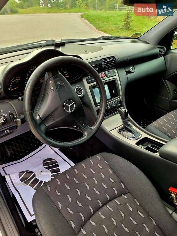 Купе Mercedes-Benz C-Class 2001 в Львове фото 15 Купе Mercedes-Benz C-Class 2001 в Львове
