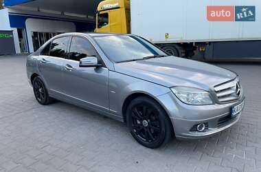 Седан Mercedes-Benz C-Class 2009 в Києві