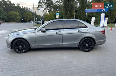 Седан Mercedes-Benz C-Class 2009 в 