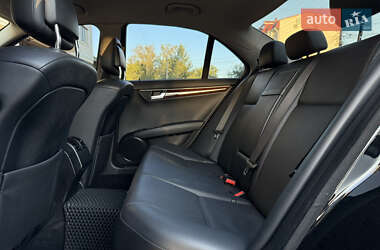 Седан Mercedes-Benz C-Class 2007 в 