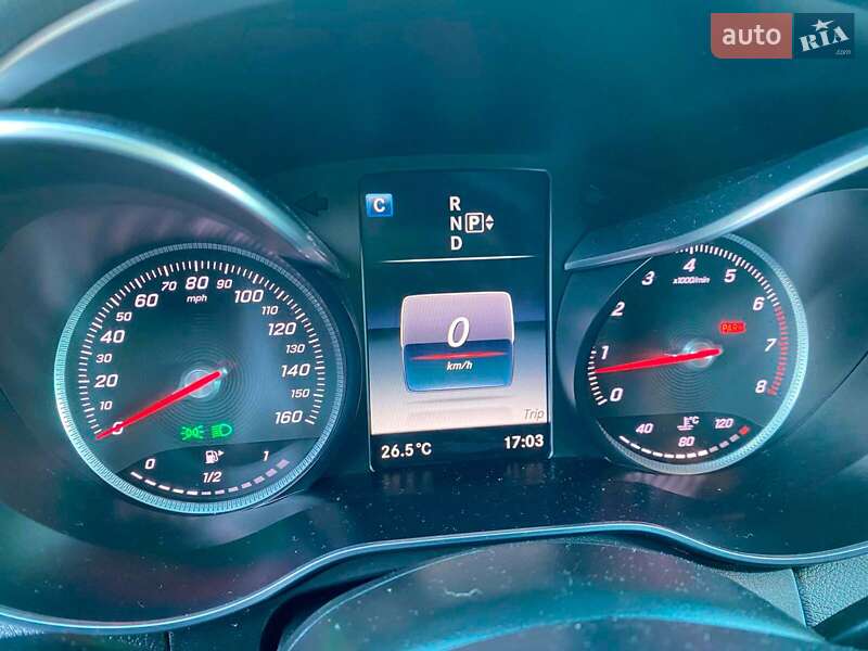 Седан Mercedes-Benz C-Class 2015 в Львове