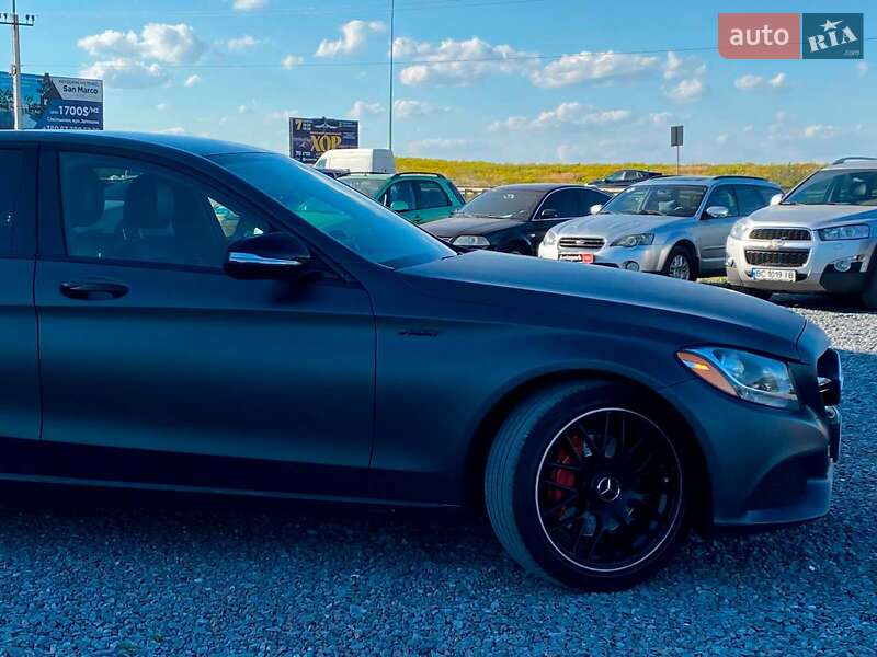 Седан Mercedes-Benz C-Class 2015 в Львове