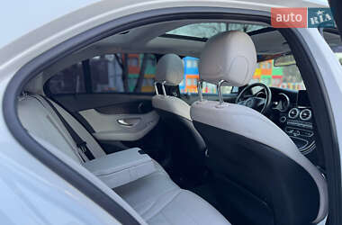 Седан Mercedes-Benz C-Class 2017 в 