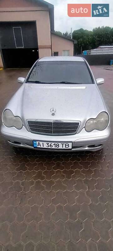 Седан Mercedes-Benz C-Class 2001 в Жашкове