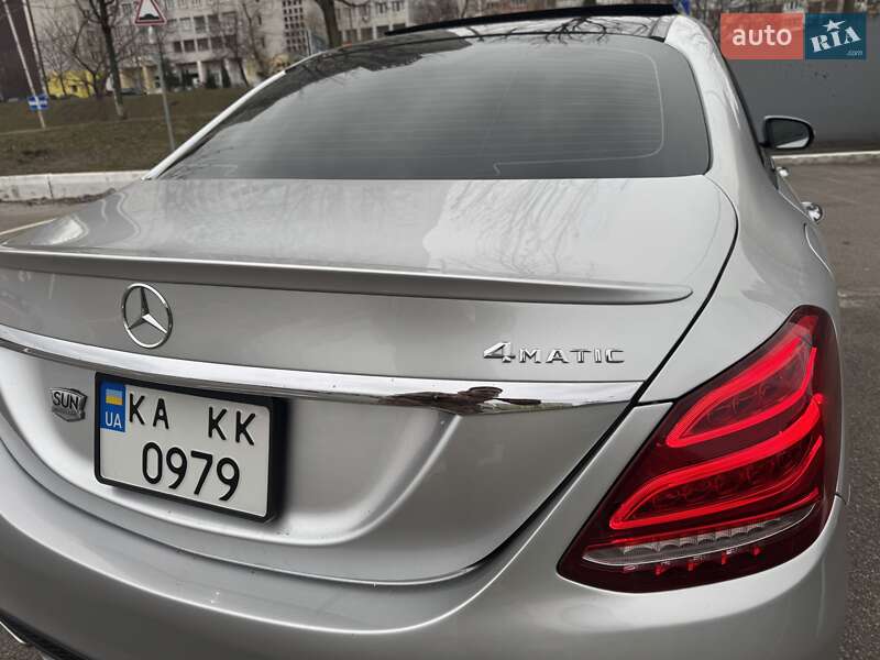 Седан Mercedes-Benz C-Class 2015 в Киеве
