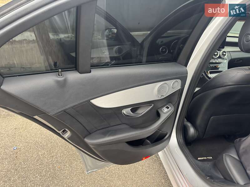 Седан Mercedes-Benz C-Class 2015 в Киеве