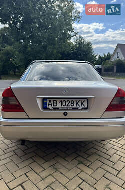 Седан Mercedes-Benz C-Class 1994 в 