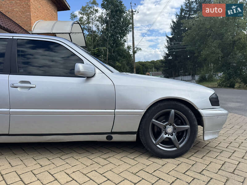 Седан Mercedes-Benz C-Class 1994 в Вороновице фото 11 Седан Mercedes-Benz C-Class 1994 в Вороновице