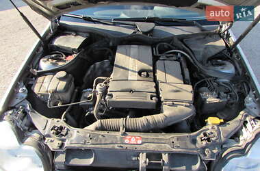 Универсал Mercedes-Benz C-Class 2003 в 