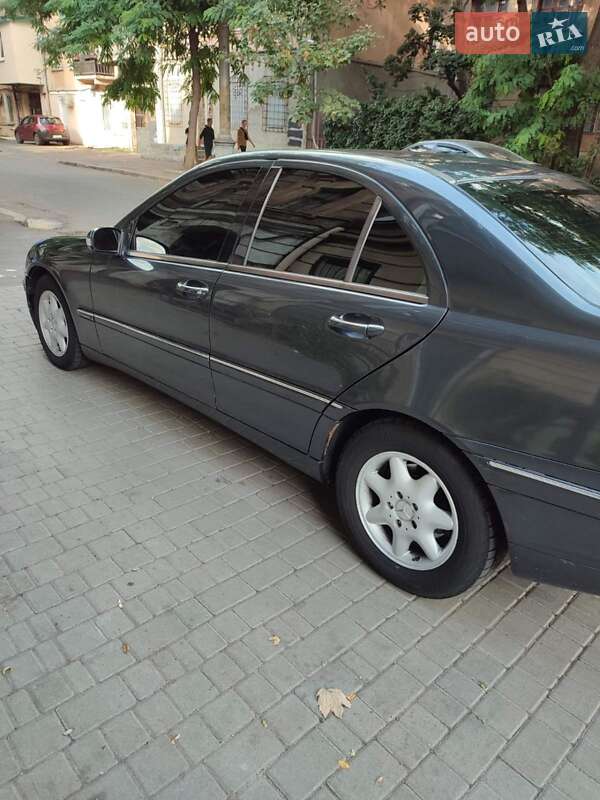 Седан Mercedes-Benz C-Class 2001 в Одессе фото 3 Седан Mercedes-Benz C-Class 2001 в Одессе