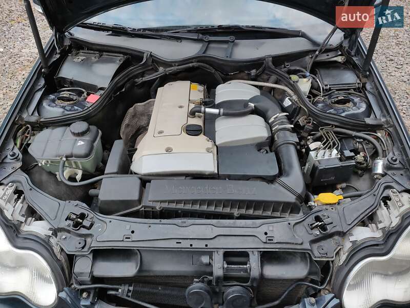Седан Mercedes-Benz C-Class 2002 в Володимирі фото 15 Седан Mercedes-Benz C-Class 2002 в Володимирі