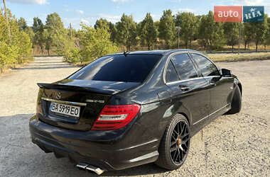 Седан Mercedes-Benz C-Class 2012 в 