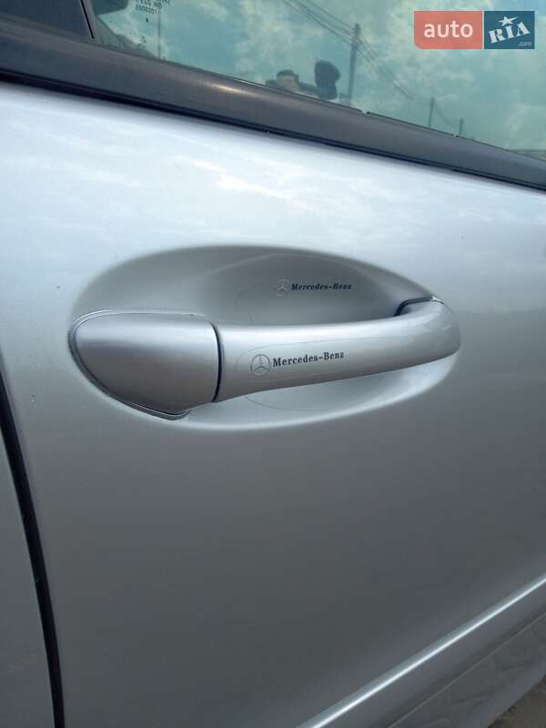 Универсал Mercedes-Benz C-Class 2004 в Львове