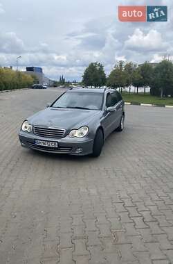 Універсал Mercedes-Benz C-Class 2005 в Ірпені