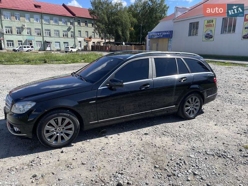 Универсал Mercedes-Benz C-Class 2009 в Бердичеве