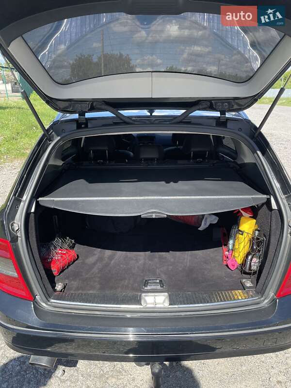 Универсал Mercedes-Benz C-Class 2009 в Бердичеве