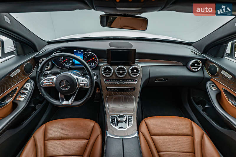 Седан Mercedes-Benz C-Class 2018 в Киеве фото 10 Седан Mercedes-Benz C-Class 2018 в Киеве