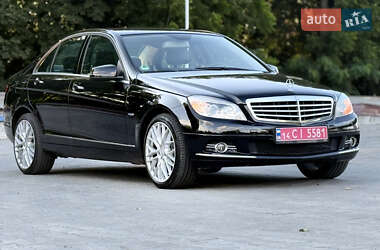 Mercedes-Benz C-Class 2010