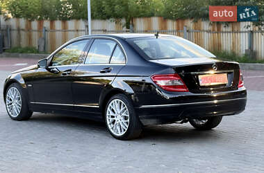 Седан Mercedes-Benz C-Class 2010 в 