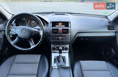 Седан Mercedes-Benz C-Class 2010 в 