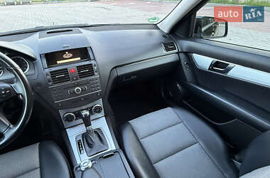 Седан Mercedes-Benz C-Class 2010 в 