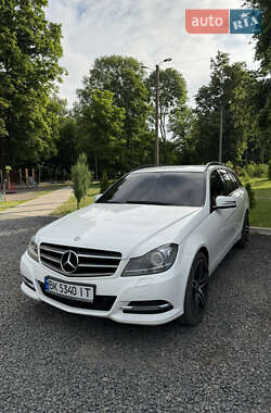 Универсал Mercedes-Benz C-Class 2012 в Костополе