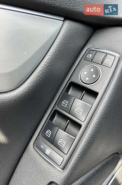 Универсал Mercedes-Benz C-Class 2012 в 