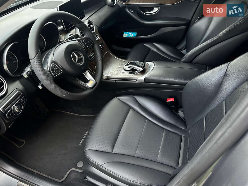 Седан Mercedes-Benz C-Class 2017 в Києві