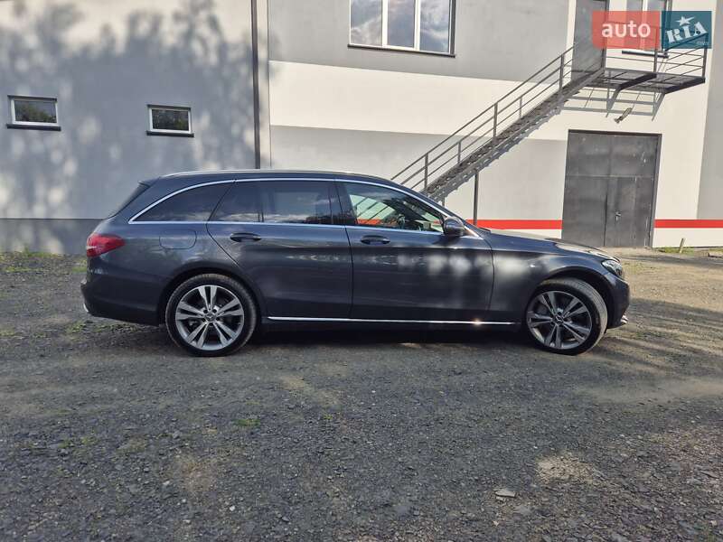 Универсал Mercedes-Benz C-Class 2015 в Ковеле