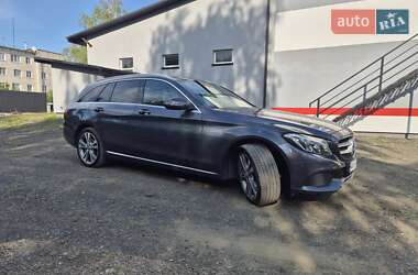 Универсал Mercedes-Benz C-Class 2015 в 