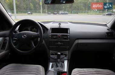 Седан Mercedes-Benz C-Class 2008 в 