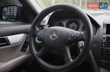 Седан Mercedes-Benz C-Class 2008 в 