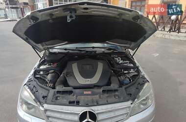 Седан Mercedes-Benz C-Class 2008 в 