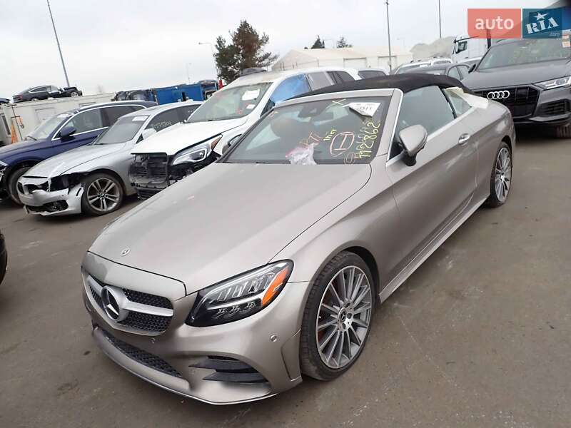 Кабриолет Mercedes-Benz C-Class 2022 в 
