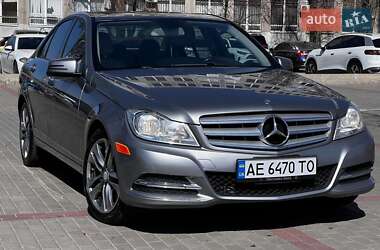 Седан Mercedes-Benz C-Class 2013 в Львове