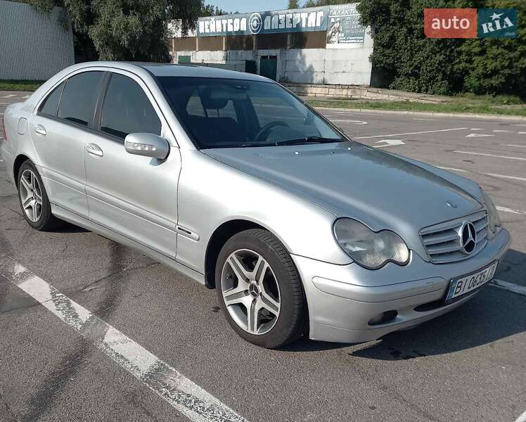 Седан Mercedes-Benz C-Class 2002 в Полтаве