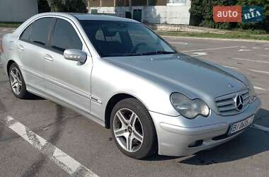 Седан Mercedes-Benz C-Class 2002 в 