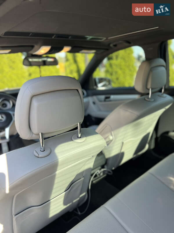 Седан Mercedes-Benz C-Class 2013 в Львове фото 24 Седан Mercedes-Benz C-Class 2013 в Львове