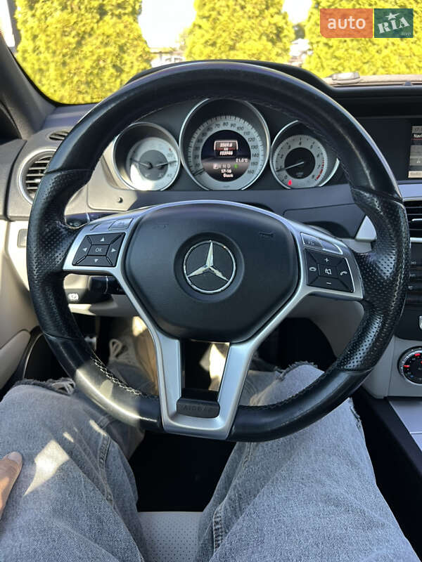 Седан Mercedes-Benz C-Class 2013 в Львове фото 29 Седан Mercedes-Benz C-Class 2013 в Львове