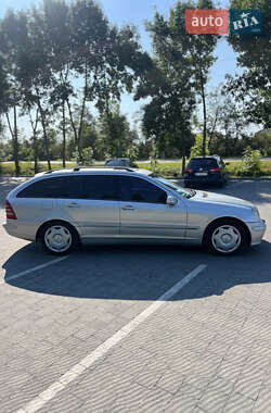 Универсал Mercedes-Benz C-Class 2003 в 