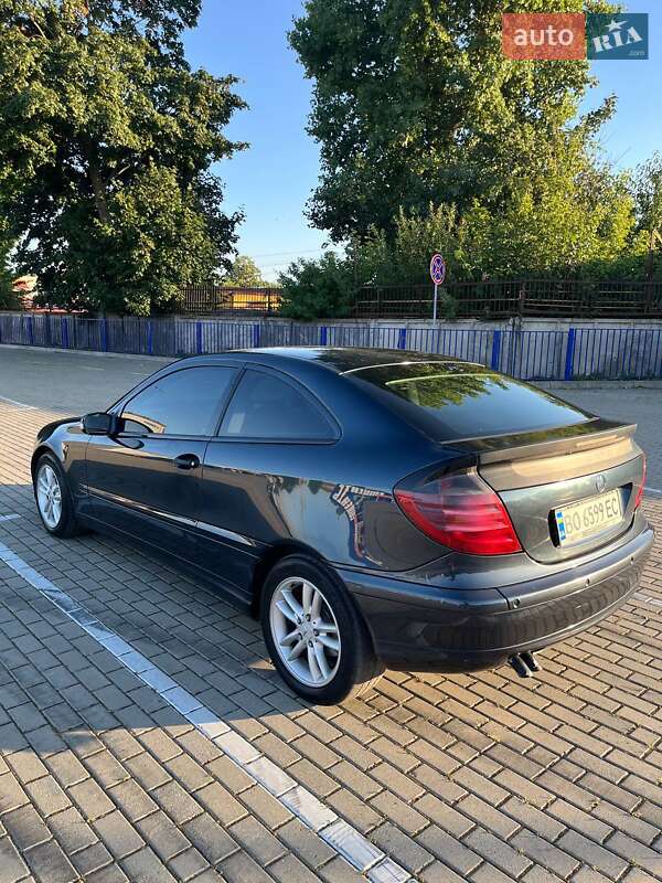 Купе Mercedes-Benz C-Class 2003 в Тернополе