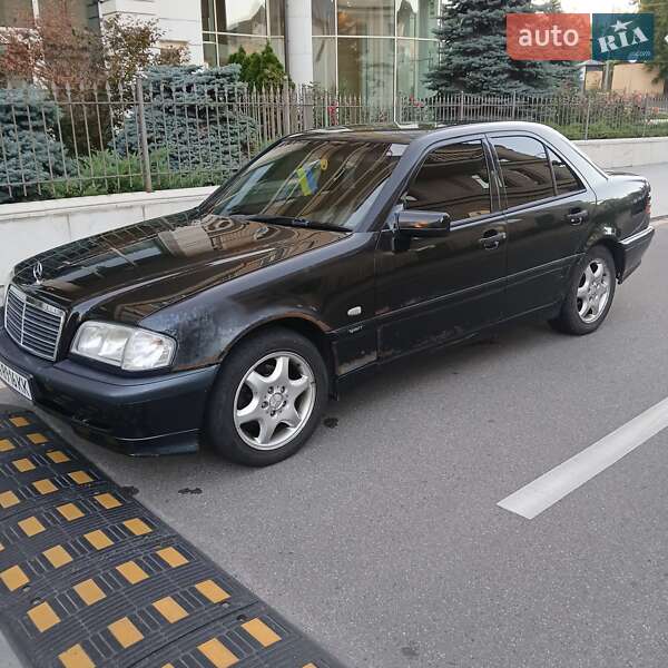 Седан Mercedes-Benz C-Class 1999 в Киеве фото 11 Седан Mercedes-Benz C-Class 1999 в Киеве