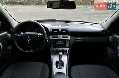 Седан Mercedes-Benz C-Class 2007 в 