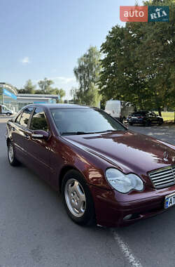 Седан Mercedes-Benz C-Class 2000 в 