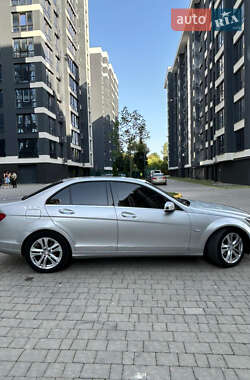Седан Mercedes-Benz C-Class 2010 в 
