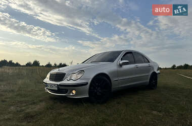 Седан Mercedes-Benz C-Class 2002 в Яворове