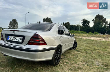 Седан Mercedes-Benz C-Class 2002 в 