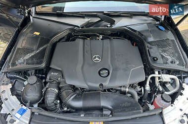 Универсал Mercedes-Benz C-Class 2016 в 